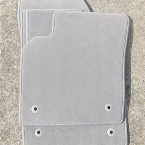 Volvo C30 Floor Mats [OEM Textile Set] – “Quartz”