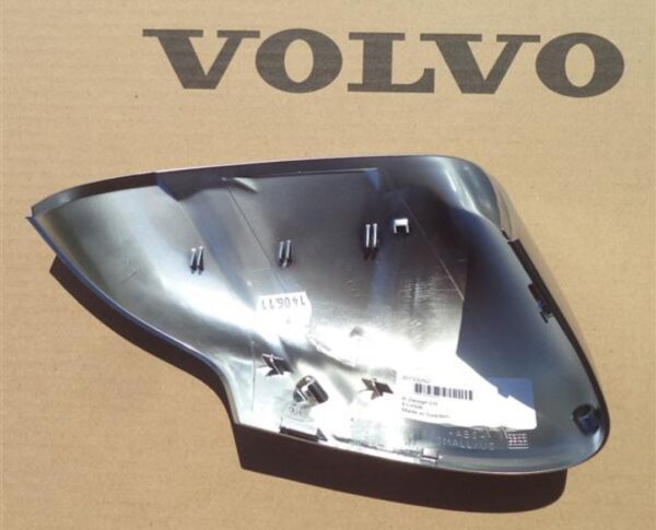 Volvo C30 R-Design Side Mirror Cover - Matte Chrome - Image 2