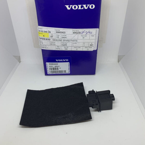 Volvo Holder C70 XC90 S40 V50 XC70 30682422 - Image 2